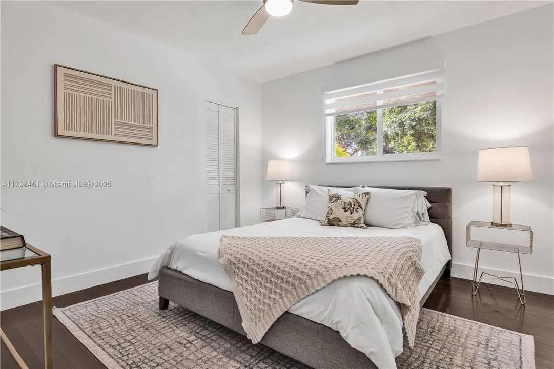 For Sale: $1,075,000 (3 beds, 2 baths, 1804 Square Feet)