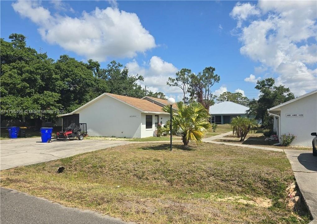 最近售出: $649,000 (0 贝兹, 0 浴室, 0 平方英尺)