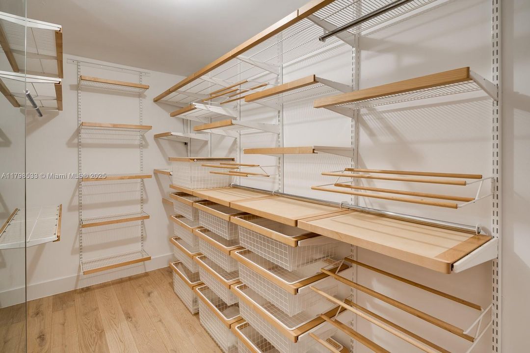 Vendido Recientemente: $1,599,000 (2 camas, 2 baños, 1882 Pies cuadrados)