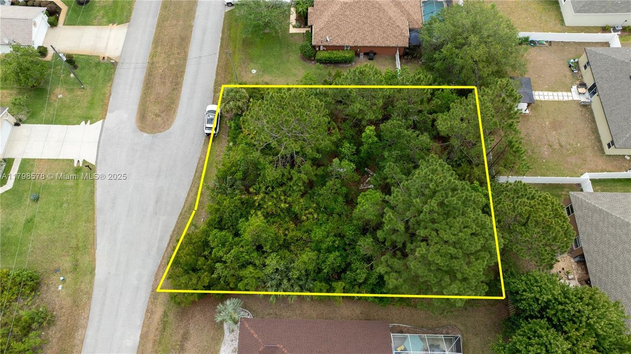 For Sale: $76,900 (0.23 acres)