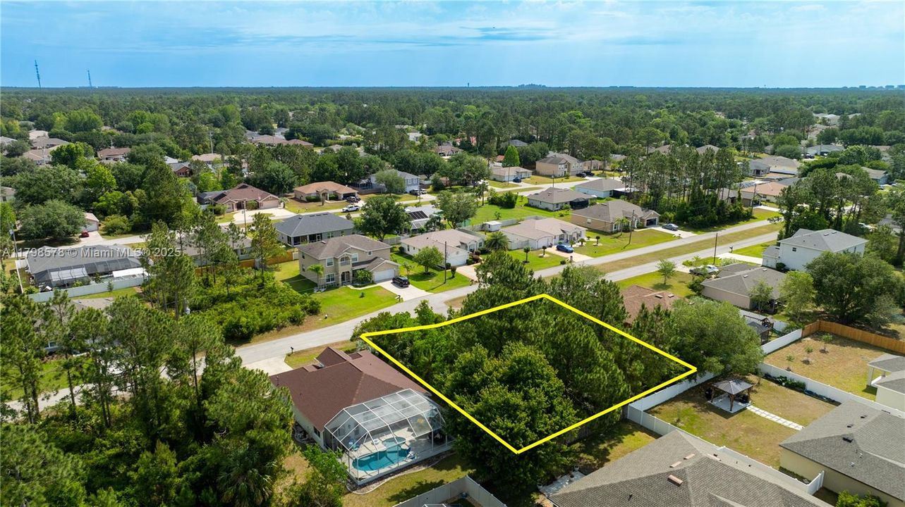 For Sale: $76,900 (0.23 acres)
