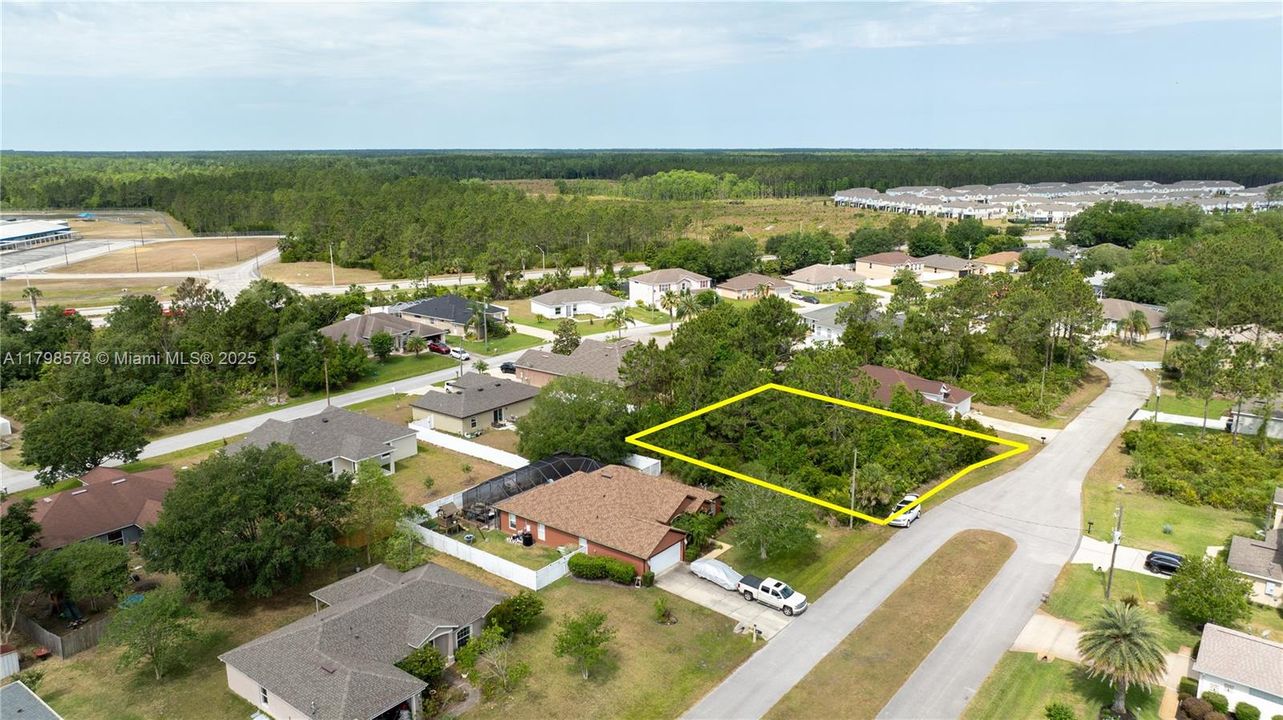 For Sale: $76,900 (0.23 acres)