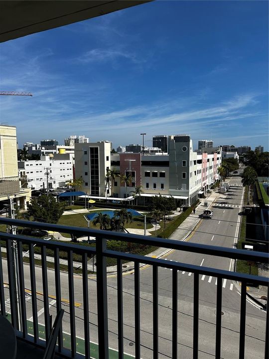 На продажу: $355,000 (1 спален, 1 ванн, 975 Квадратных фут)