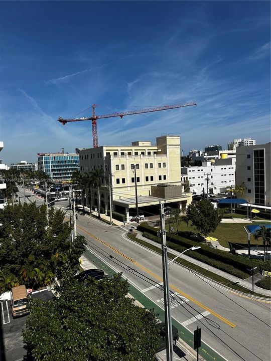 На продажу: $355,000 (1 спален, 1 ванн, 975 Квадратных фут)