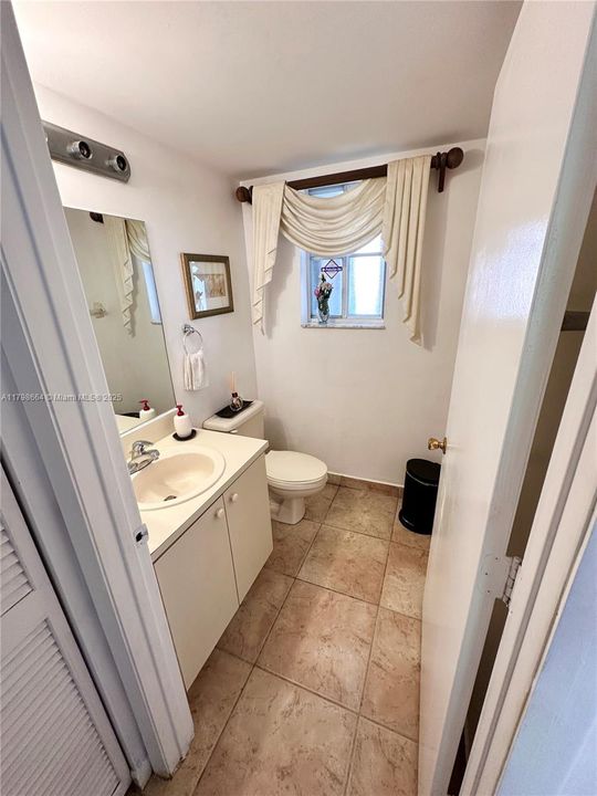 Vendido Recientemente: $520,000 (3 camas, 2 baños, 1790 Pies cuadrados)