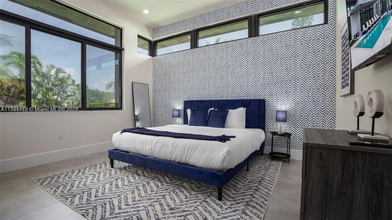 Недавно арендовано: $24,995 (8 спален, 7 ванн, 5231 Квадратных фут)