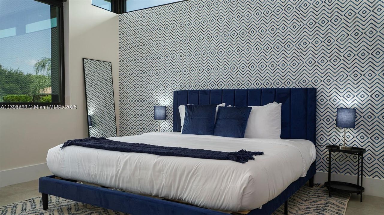 Недавно арендовано: $24,995 (8 спален, 7 ванн, 5231 Квадратных фут)