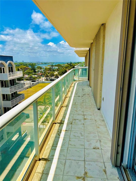 For Sale: $880,000 (2 beds, 2 baths, 1480 Square Feet)