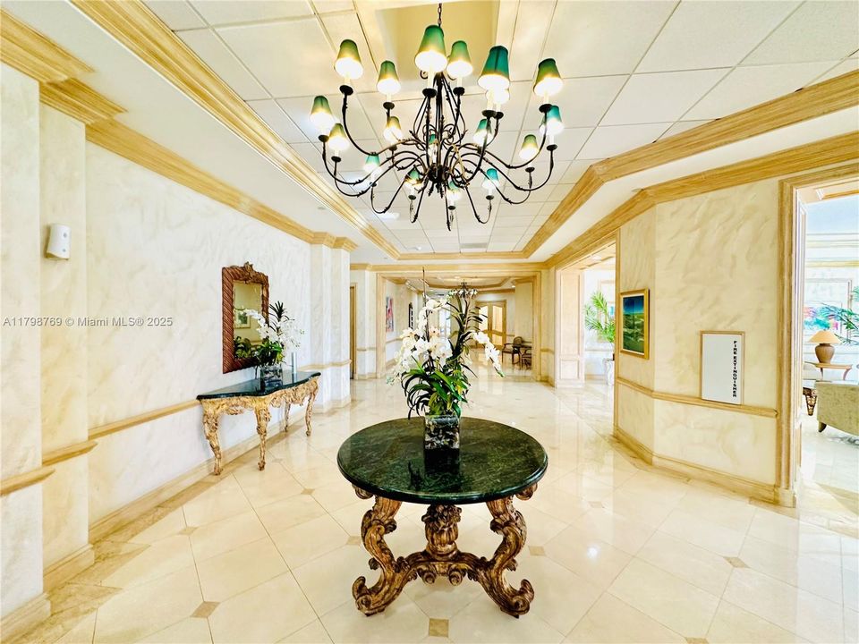 For Sale: $880,000 (2 beds, 2 baths, 1480 Square Feet)