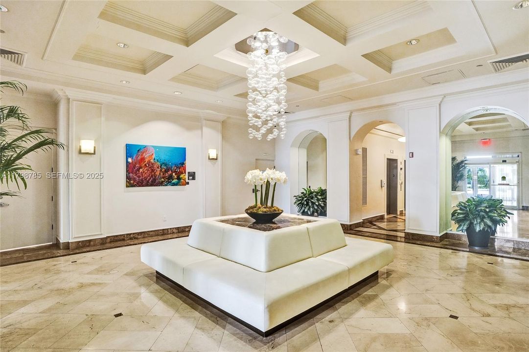 For Sale: $1,400,000 (2 beds, 2 baths, 1410 Square Feet)