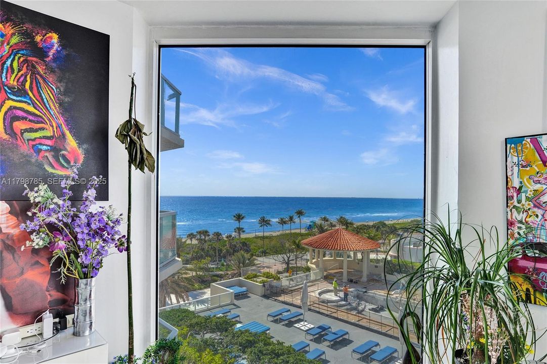 For Sale: $1,400,000 (2 beds, 2 baths, 1410 Square Feet)