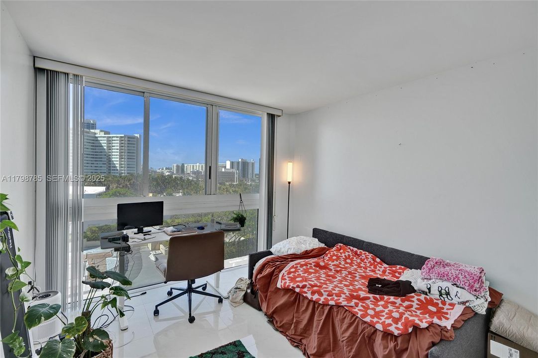 For Sale: $1,400,000 (2 beds, 2 baths, 1410 Square Feet)