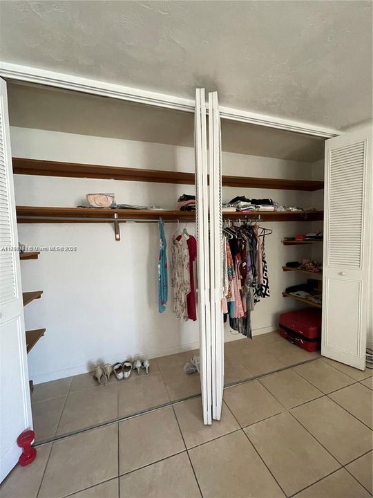 Vendido Recientemente: $290,000 (1 camas, 1 baños, 690 Pies cuadrados)