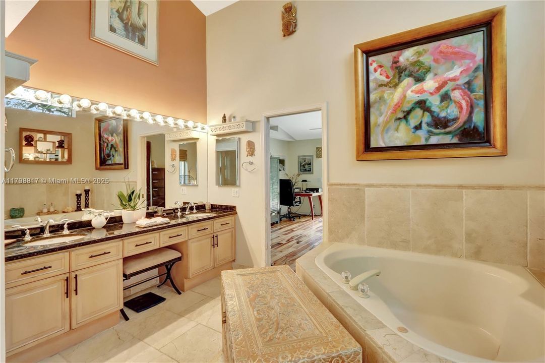 Active With Contract: $1,129,000 (4 beds, 2 baths, 2918 Square Feet)