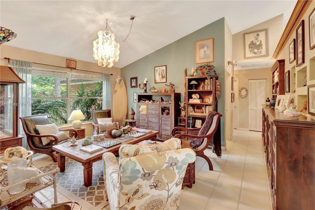 Active With Contract: $1,129,000 (4 beds, 2 baths, 2918 Square Feet)