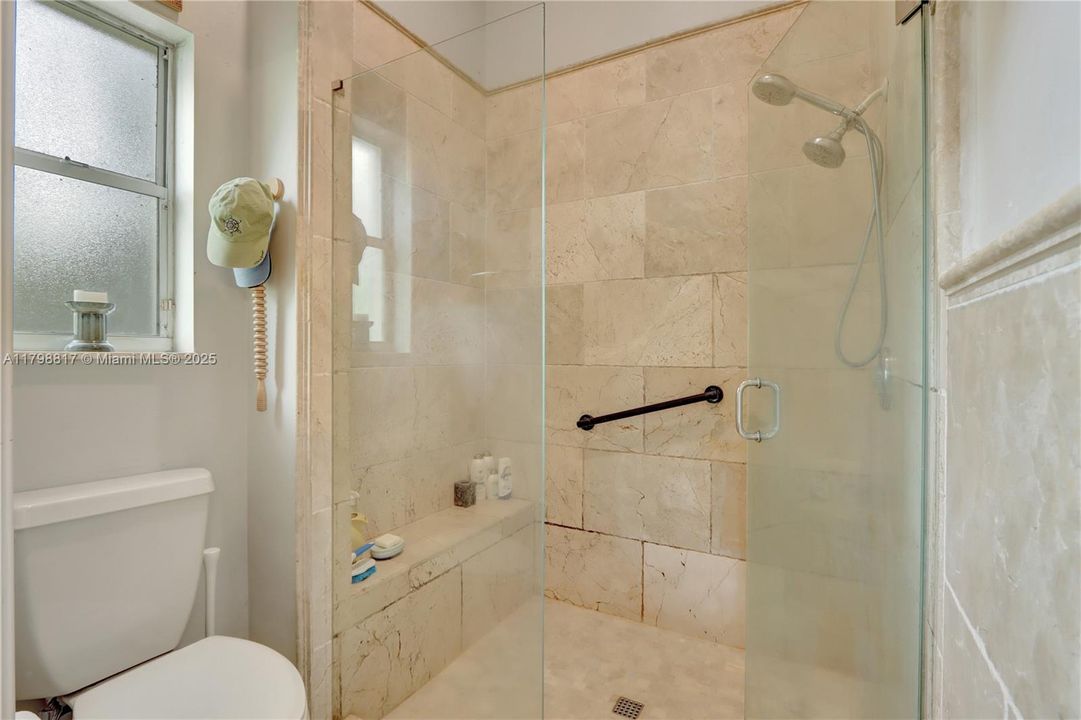 Active With Contract: $1,129,000 (4 beds, 2 baths, 2918 Square Feet)