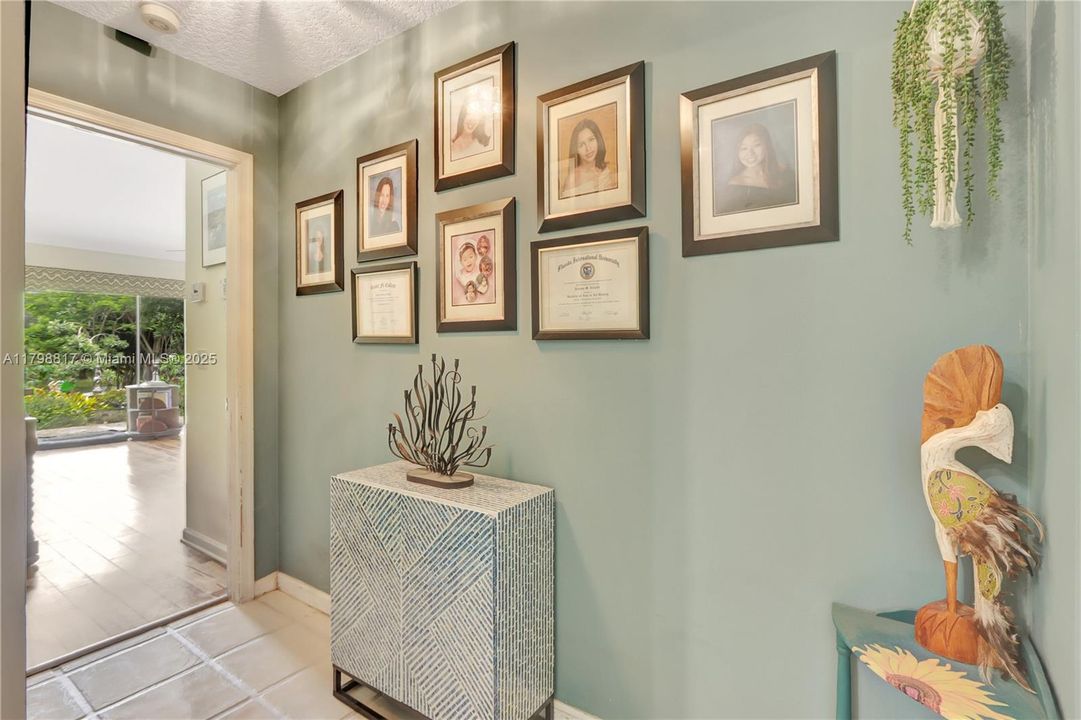 Active With Contract: $1,129,000 (4 beds, 2 baths, 2918 Square Feet)