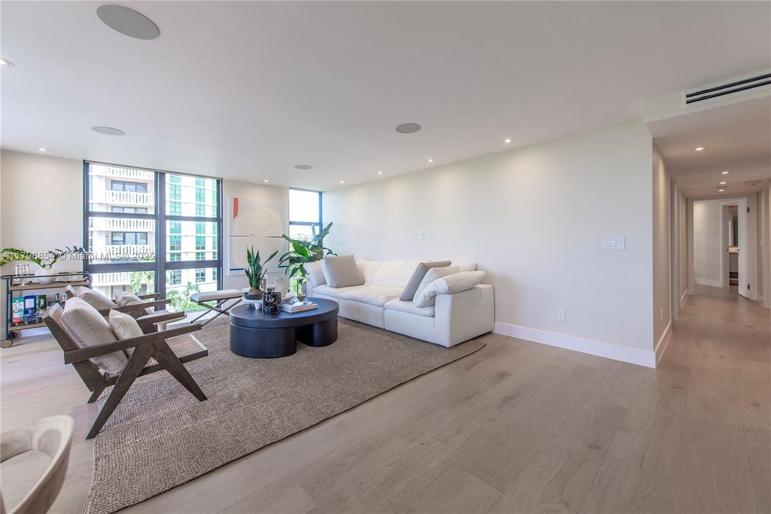 Recently Rented: $12,000 (3 beds, 2 baths, 1782 Square Feet)