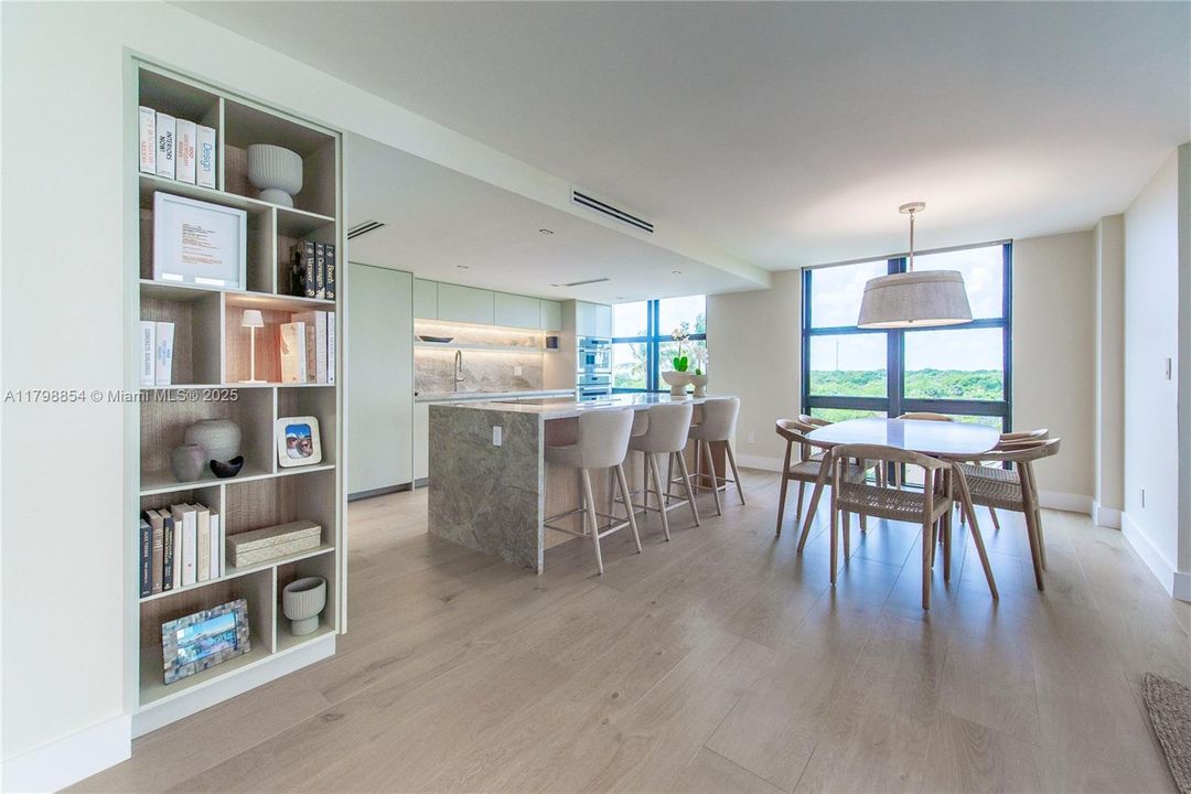 Recently Rented: $12,000 (3 beds, 2 baths, 1782 Square Feet)