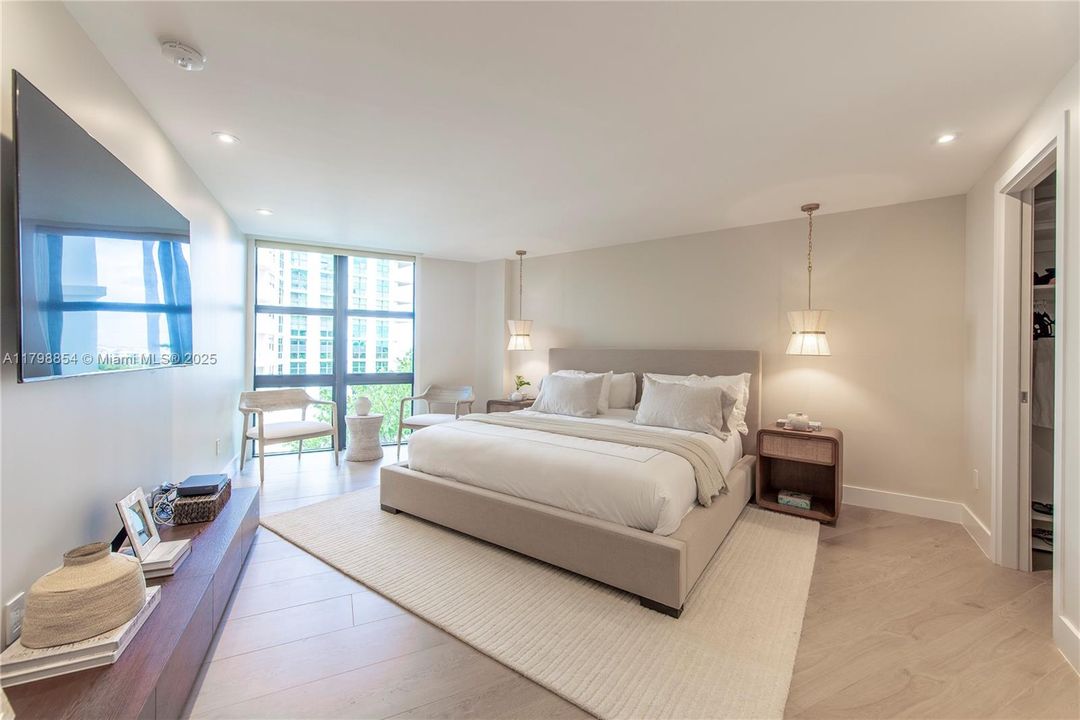 Recently Rented: $12,000 (3 beds, 2 baths, 1782 Square Feet)