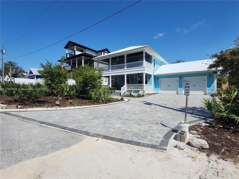 待售: $1,233,500 (3 贝兹, 3 浴室, 2324 平方英尺)