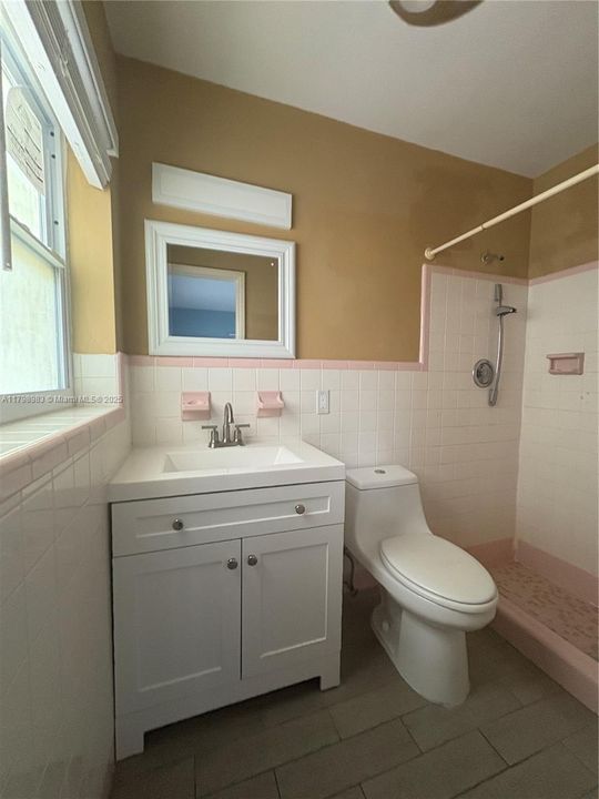 Vendido Recientemente: $749,000 (0 camas, 0 baños, 1996 Pies cuadrados)