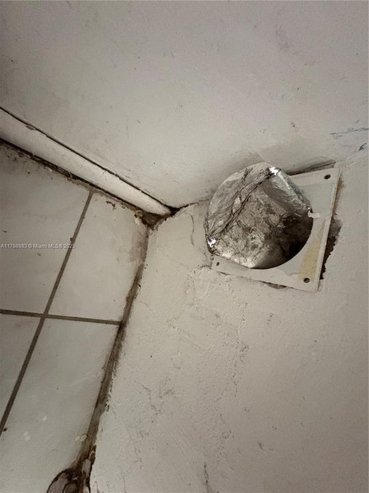 Vendido Recientemente: $749,000 (0 camas, 0 baños, 1996 Pies cuadrados)