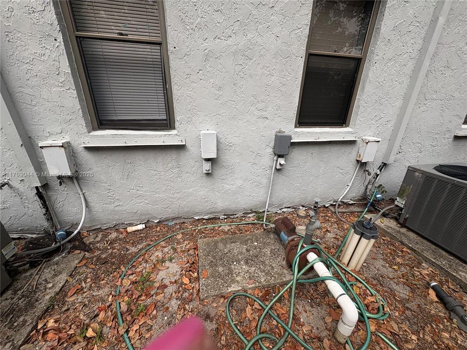 Недавно продано: $610,000 (0 спален, 0 ванн, 2502 Квадратных фут)