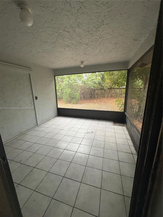 Недавно продано: $610,000 (0 спален, 0 ванн, 2502 Квадратных фут)