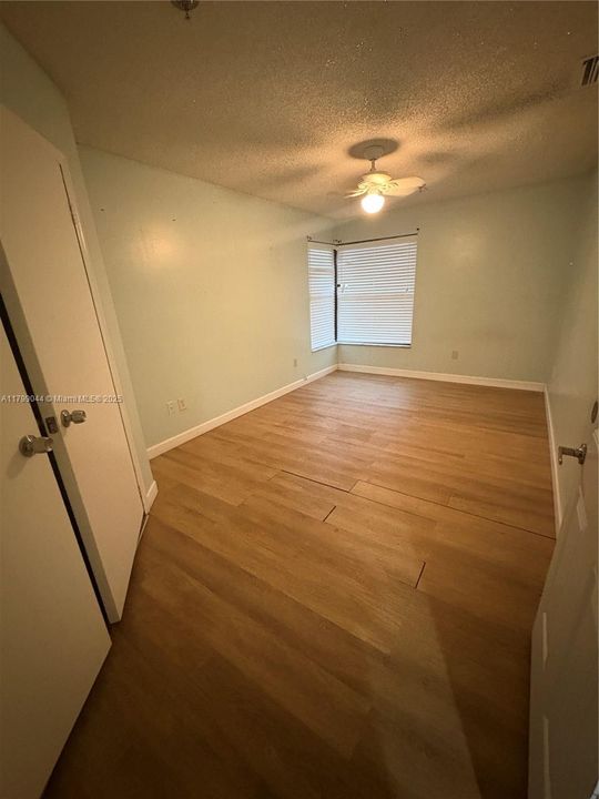 Недавно продано: $610,000 (0 спален, 0 ванн, 2502 Квадратных фут)