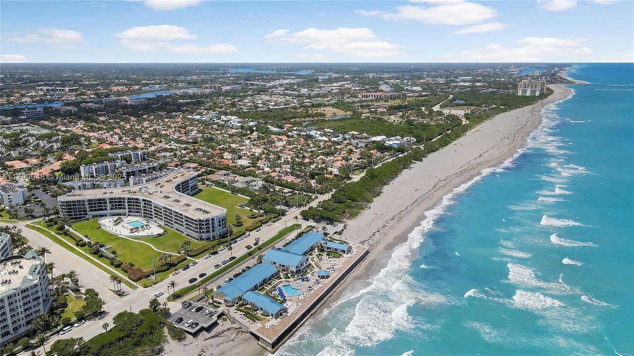 Recently Sold: $800,000 (2 beds, 2 baths, 1485 Square Feet)