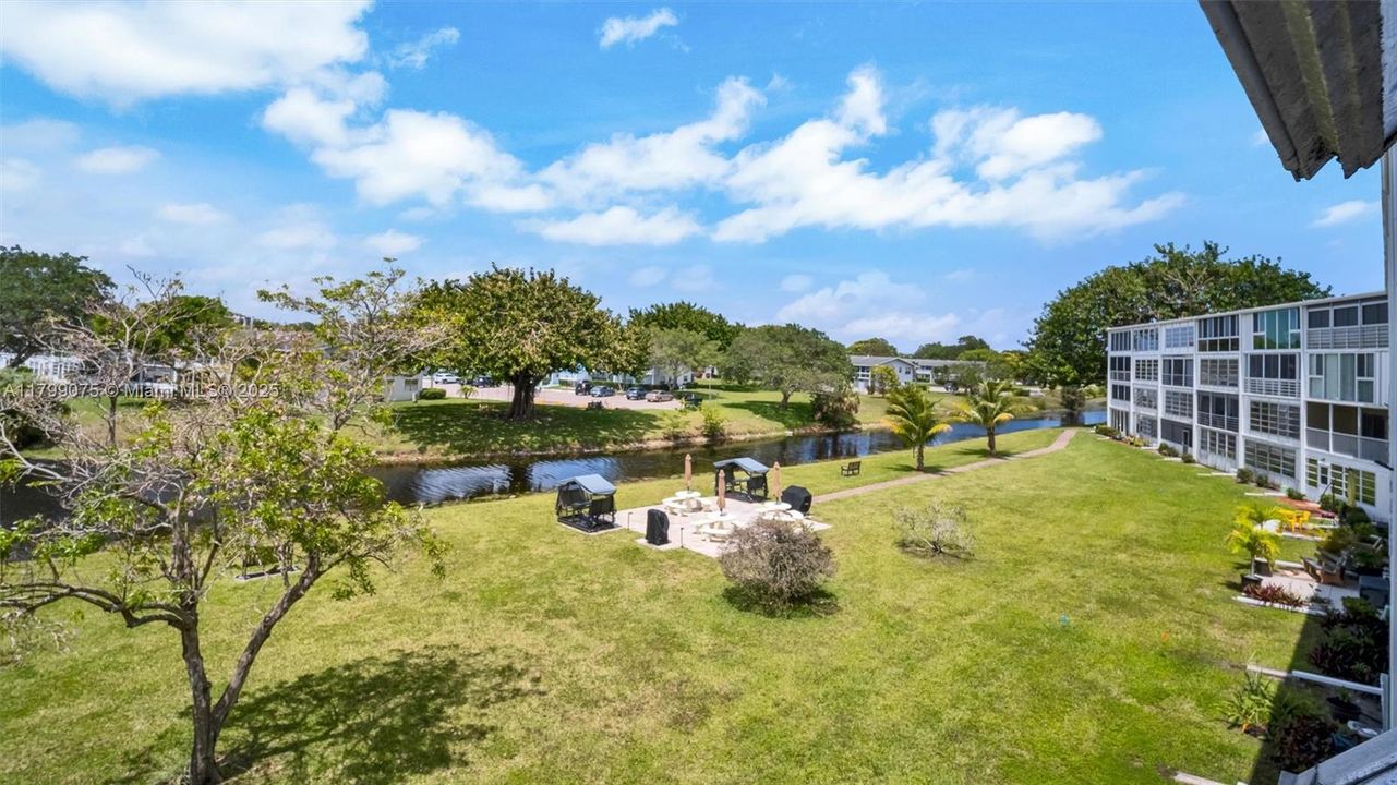 На продажу: $95,000 (1 спален, 1 ванн, 738 Квадратных фут)