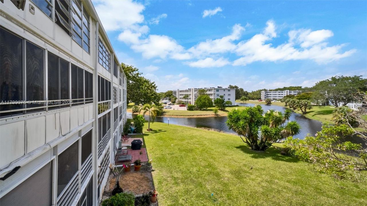 На продажу: $95,000 (1 спален, 1 ванн, 738 Квадратных фут)