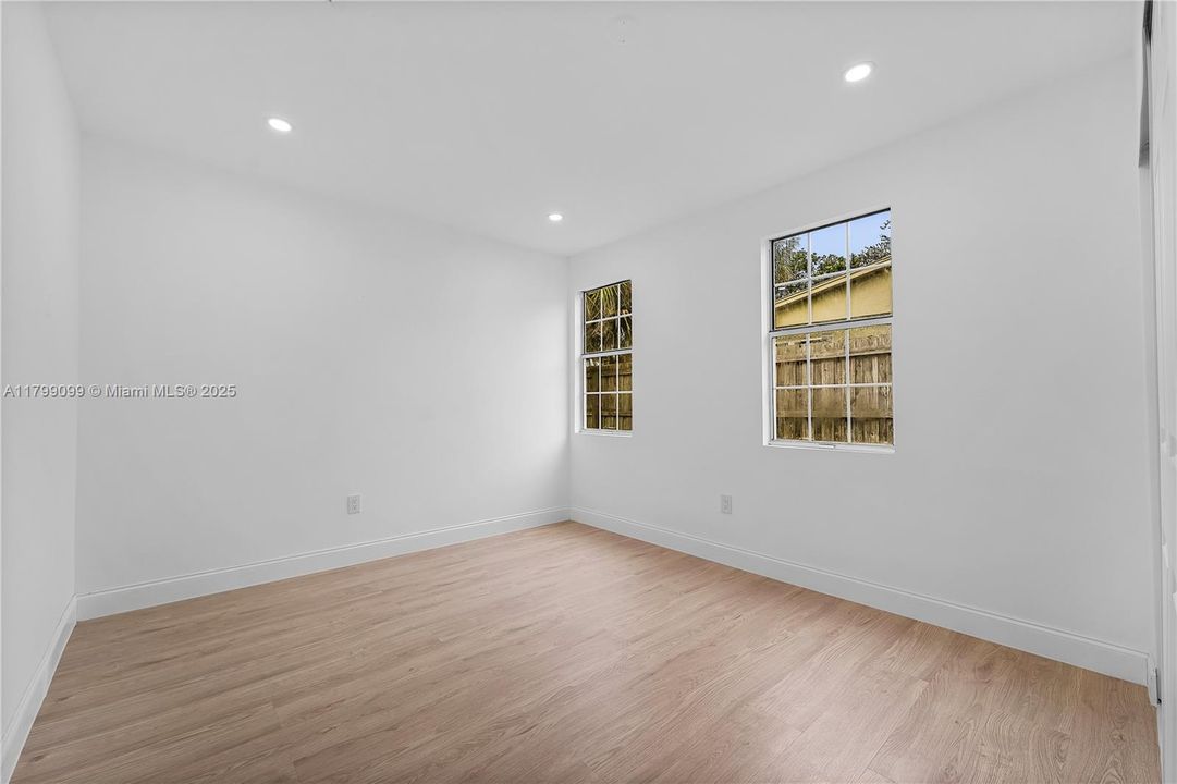 Недавно арендовано: $3,200 (3 спален, 2 ванн, 1582 Квадратных фут)