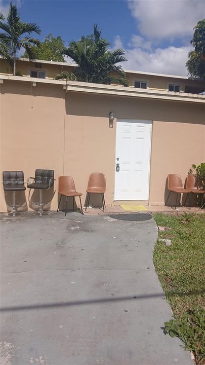 Recently Sold: $690,000 (0 beds, 0 baths, 2054 Square Feet)