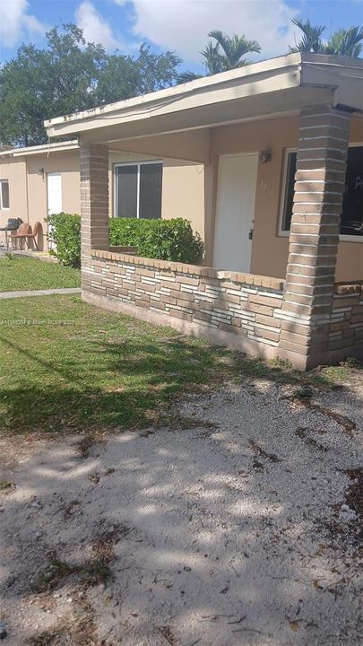 Recently Sold: $690,000 (0 beds, 0 baths, 2054 Square Feet)