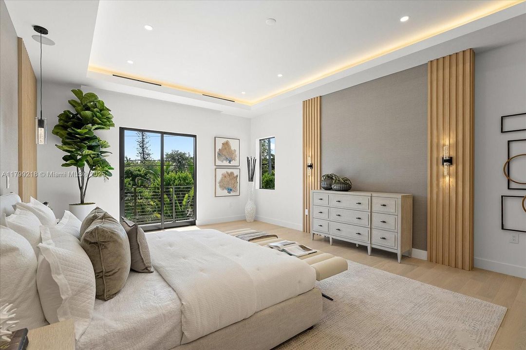 Recently Sold: $5,095,000 (6 beds, 6 baths, 5500 Square Feet)