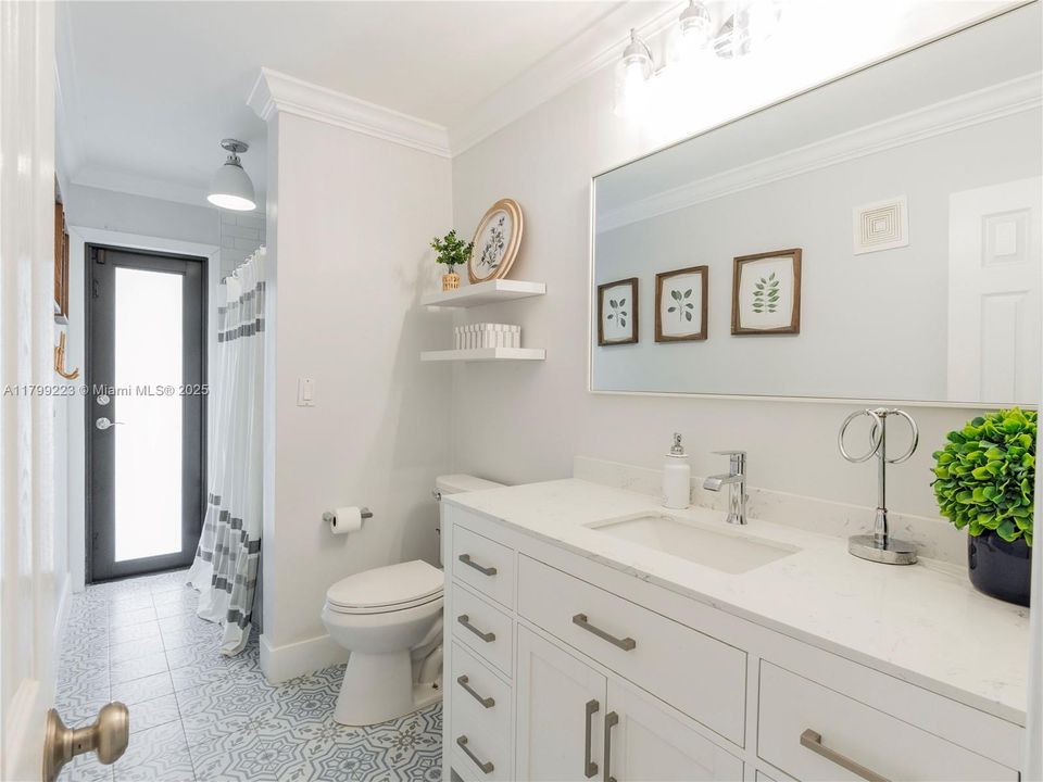 Recently Sold: $999,900 (3 beds, 2 baths, 0 Square Feet)