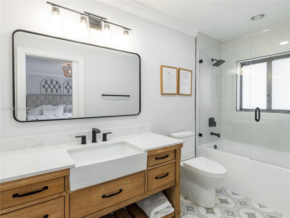 Recently Sold: $999,900 (3 beds, 2 baths, 0 Square Feet)