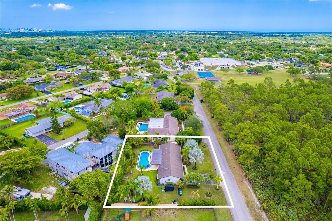 Recently Sold: $999,900 (3 beds, 2 baths, 0 Square Feet)