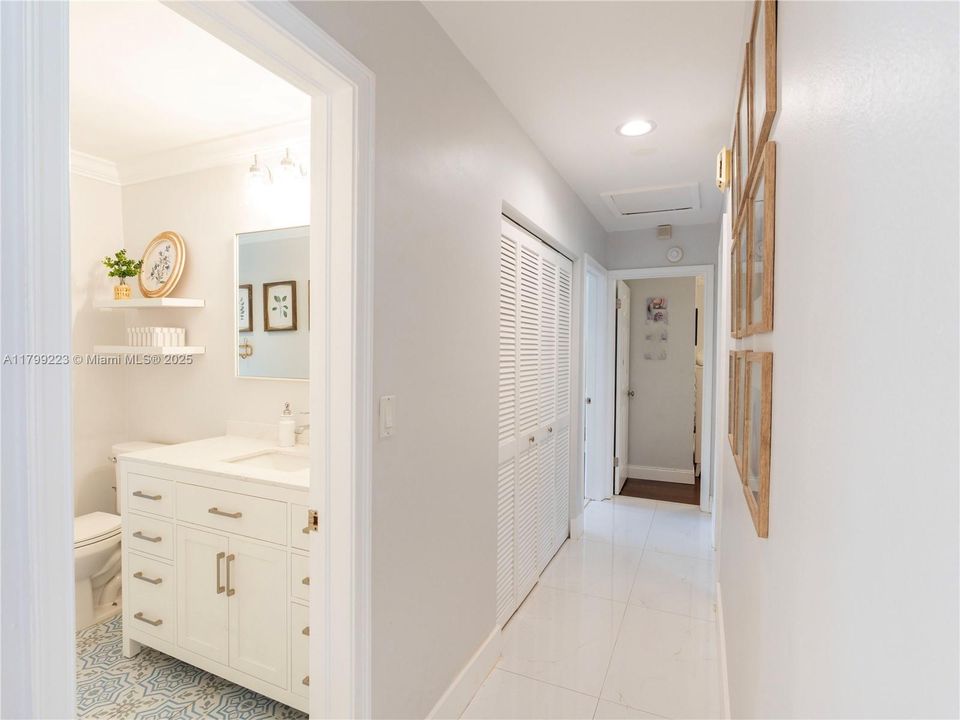 Recently Sold: $999,900 (3 beds, 2 baths, 0 Square Feet)