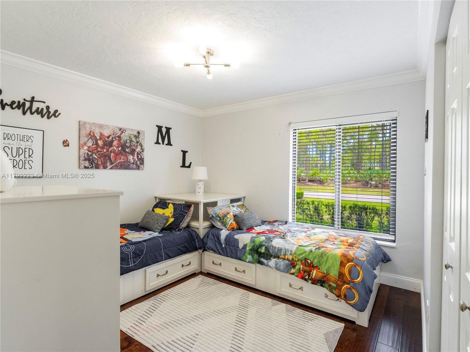 Recently Sold: $999,900 (3 beds, 2 baths, 0 Square Feet)