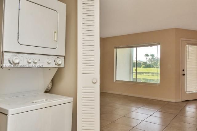 最近售出: $138,500 (1 贝兹, 1 浴室, 768 平方英尺)