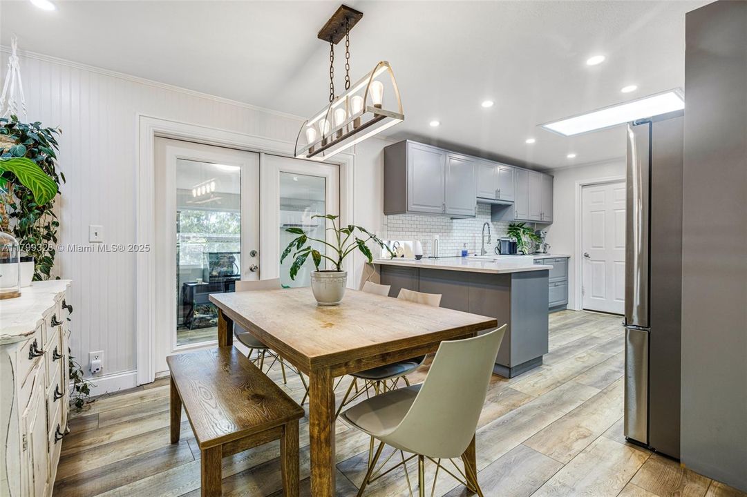 En Venta: $849,900 (4 camas, 2 baños, 0 Pies cuadrados)