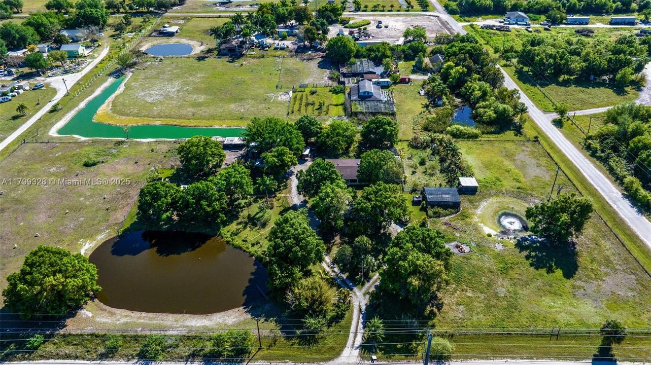 En Venta: $849,900 (4 camas, 2 baños, 0 Pies cuadrados)