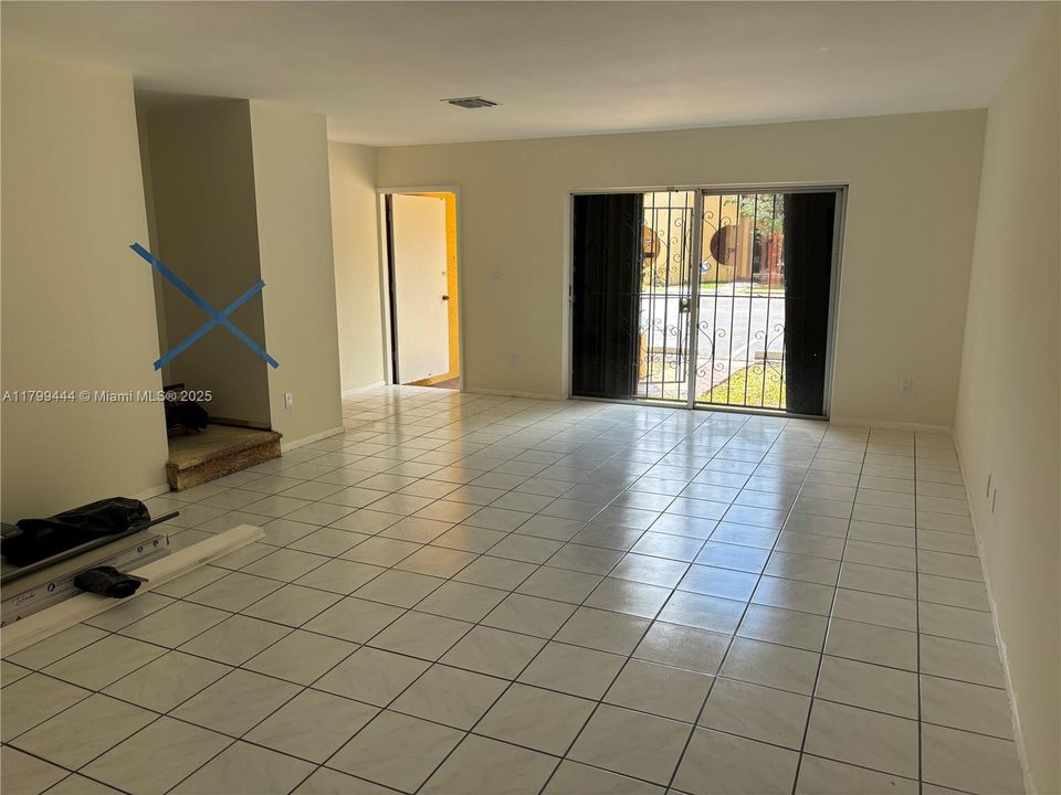 Недавно арендовано: $2,700 (2 спален, 2 ванн, 1395 Квадратных фут)