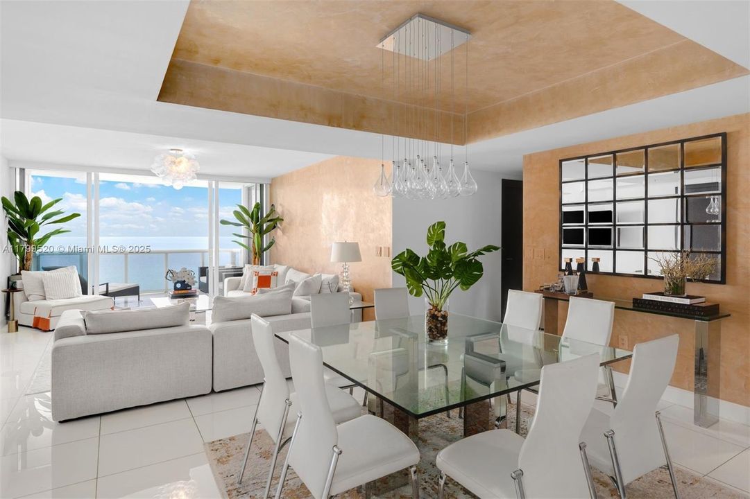 En Venta: $2,295,000 (3 camas, 3 baños, 2137 Pies cuadrados)