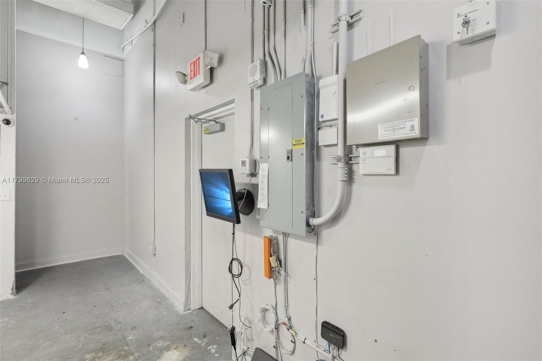 最近售出: $625,000 (0 贝兹, 0 浴室, 0 平方英尺)