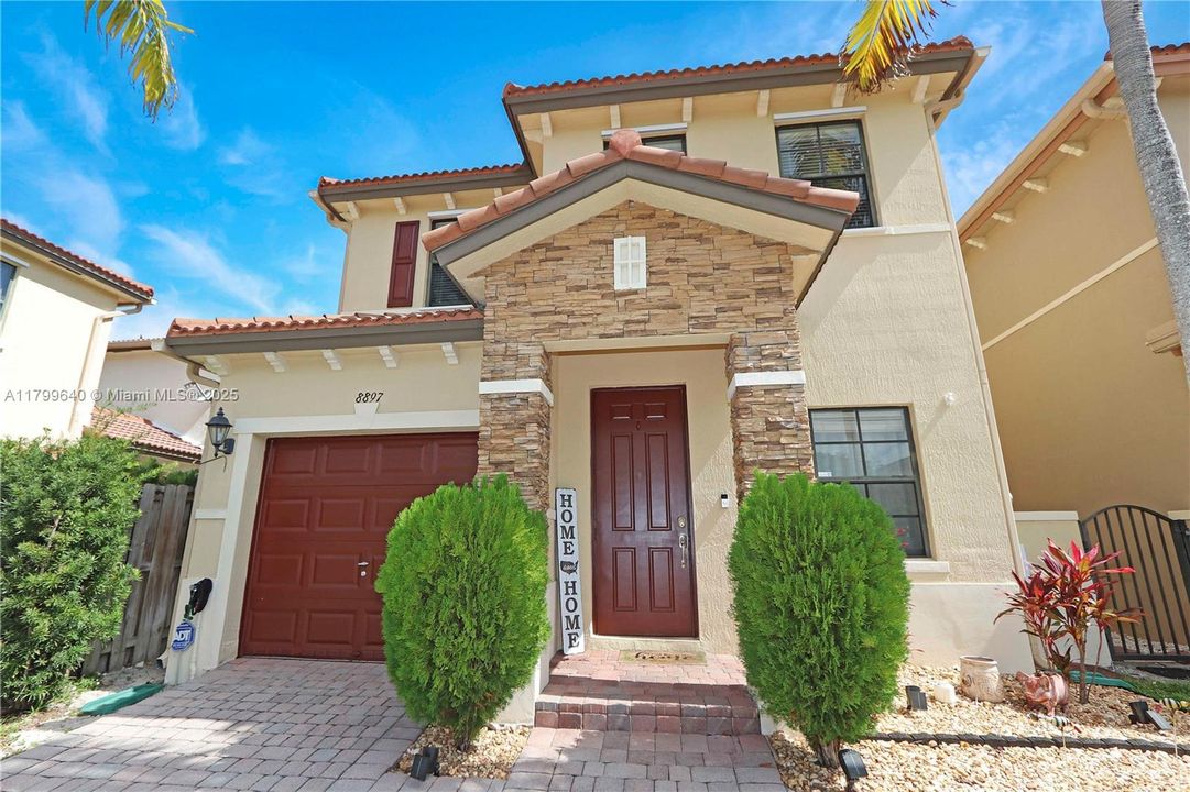 Vendido Recientemente: $500,000 (3 camas, 2 baños, 1787 Pies cuadrados)