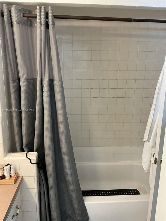 На продажу: $169,900 (1 спален, 1 ванн, 685 Квадратных фут)